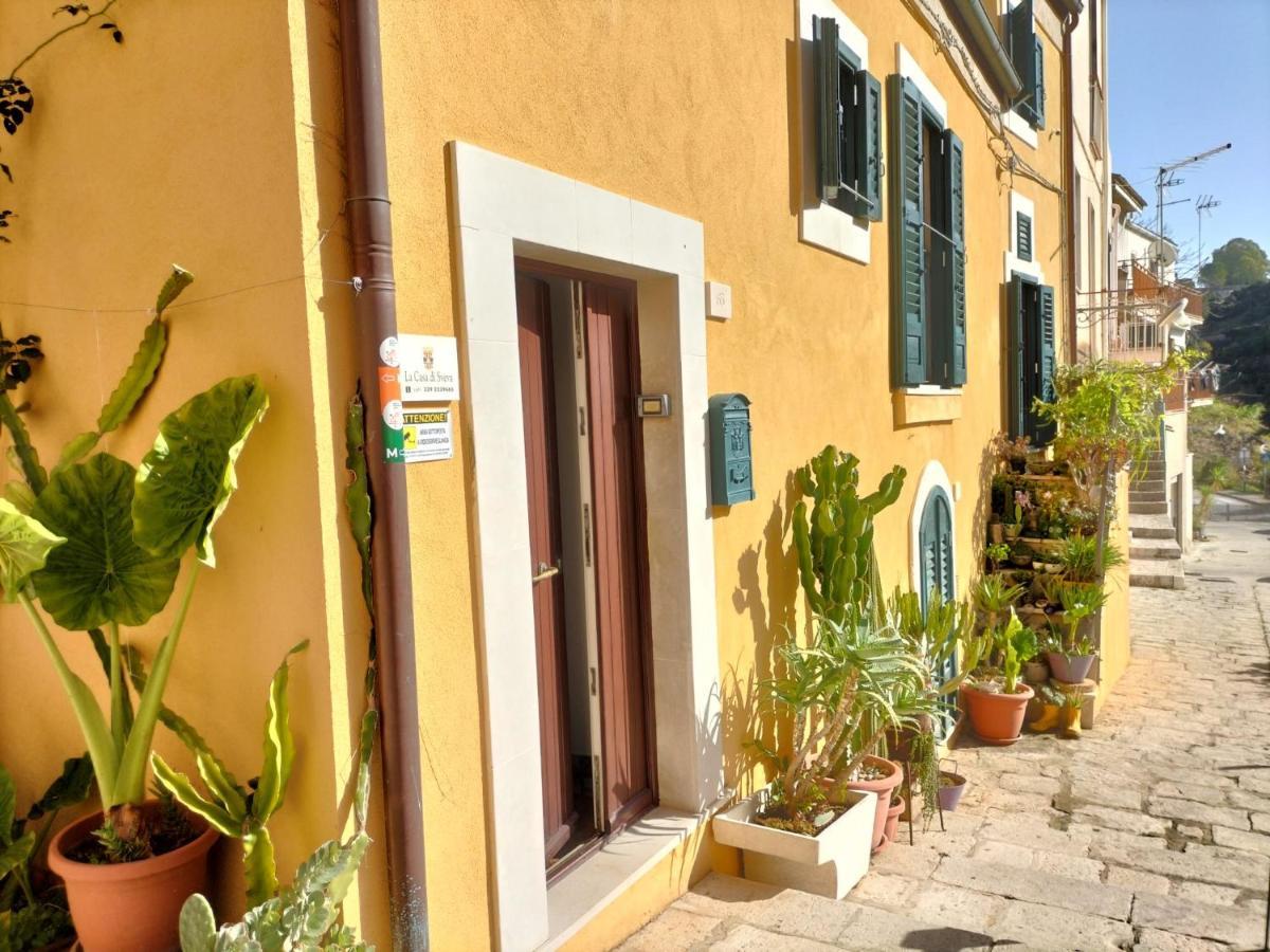 La Casa Di Sveva Appartement Ragusa Buitenkant foto