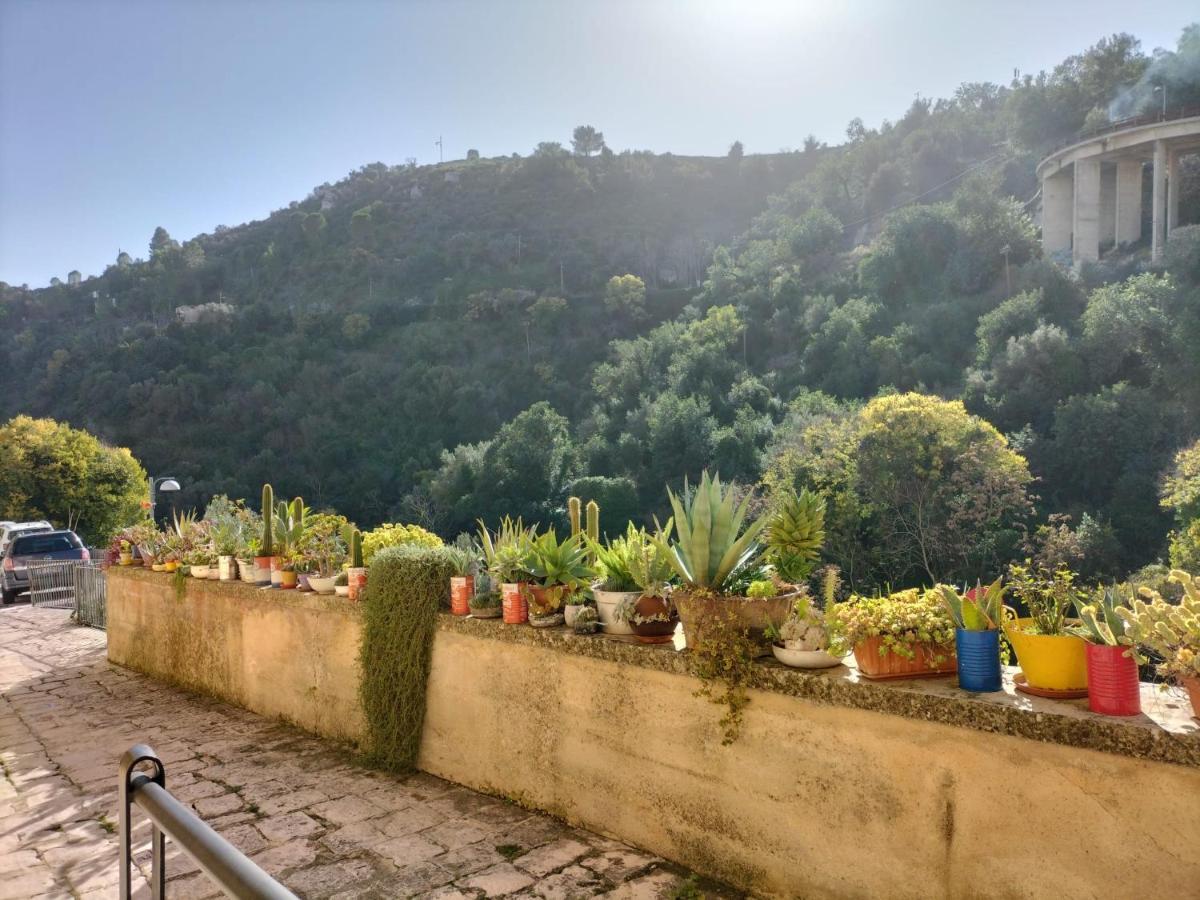 La Casa Di Sveva Appartement Ragusa Buitenkant foto