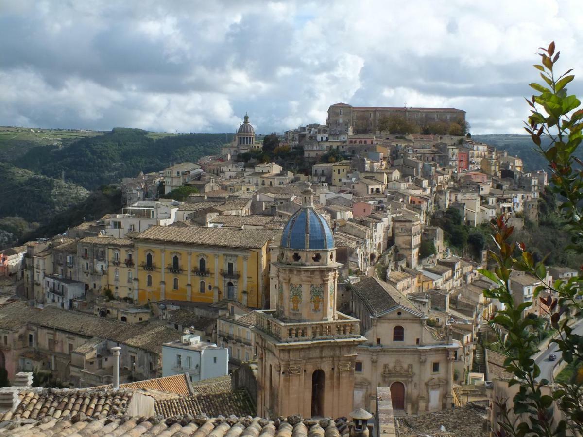 La Casa Di Sveva Appartement Ragusa Buitenkant foto