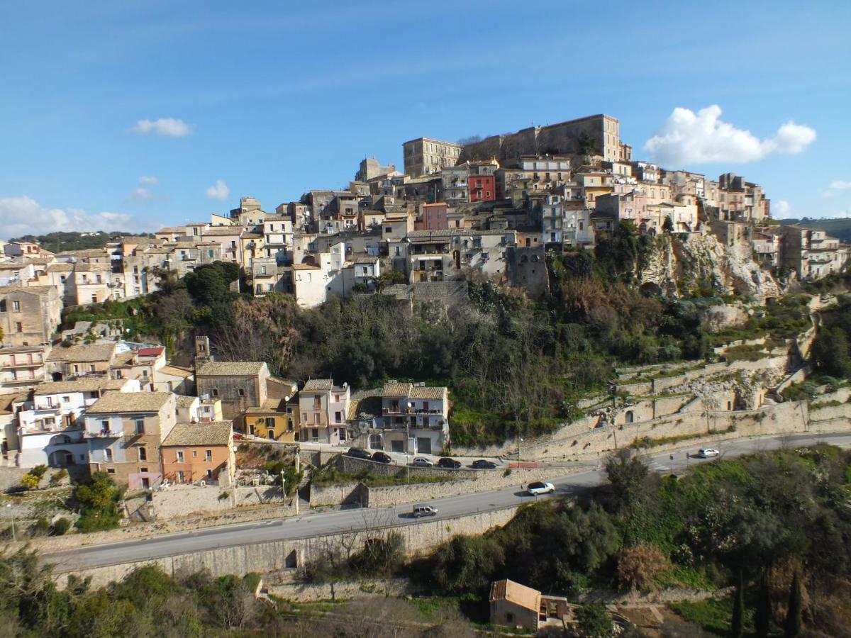 La Casa Di Sveva Appartement Ragusa Buitenkant foto
